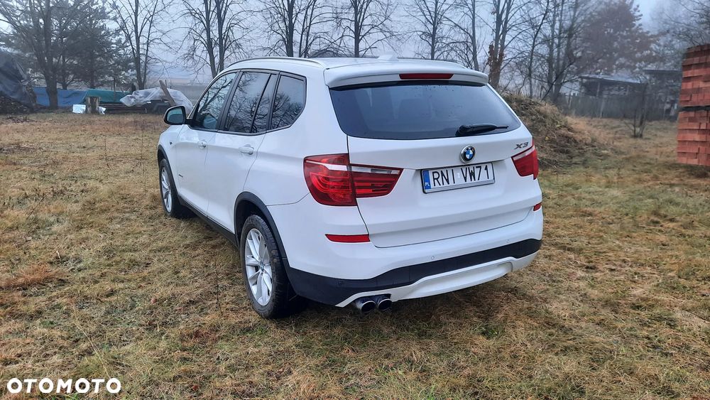BMW X3 xDrive28i - 7