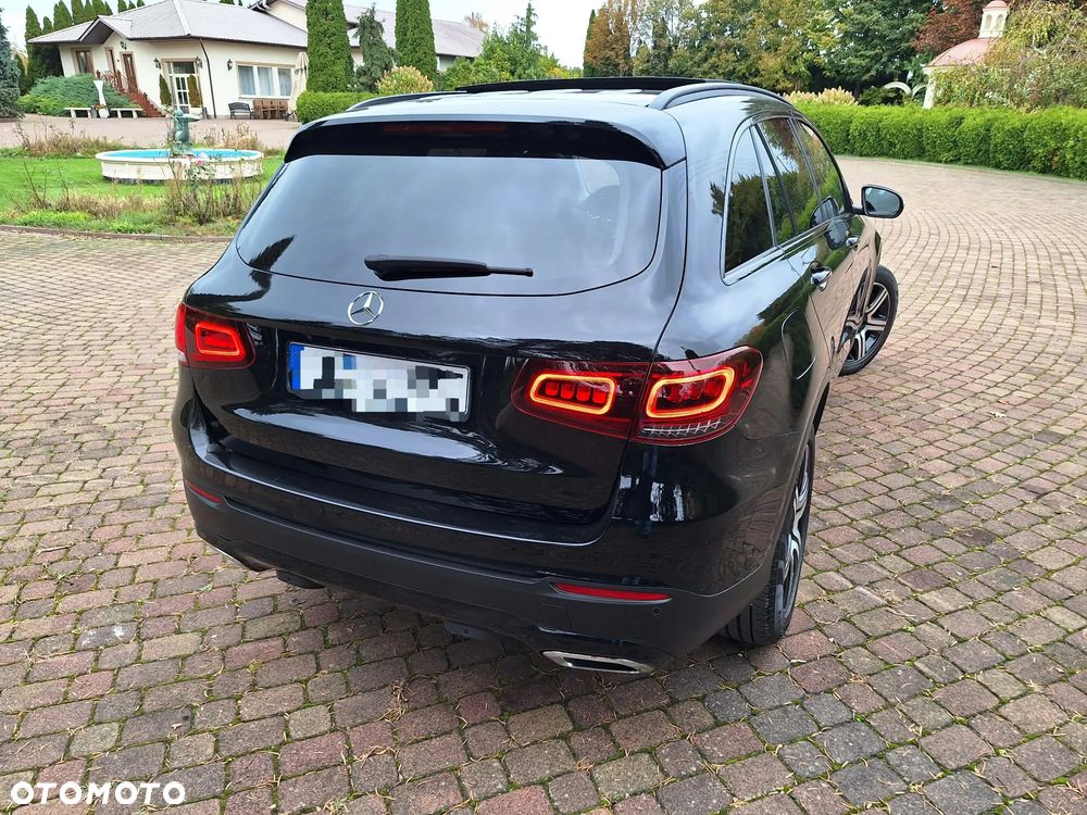 Mercedes-Benz GLC 220 d 4Matic 9G-TRONIC AMG Line - 9