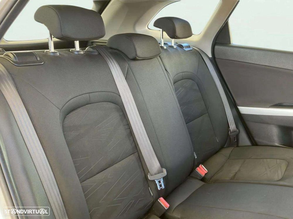 Kia Ceed SW 1.4 CRDi Nav Line - 15