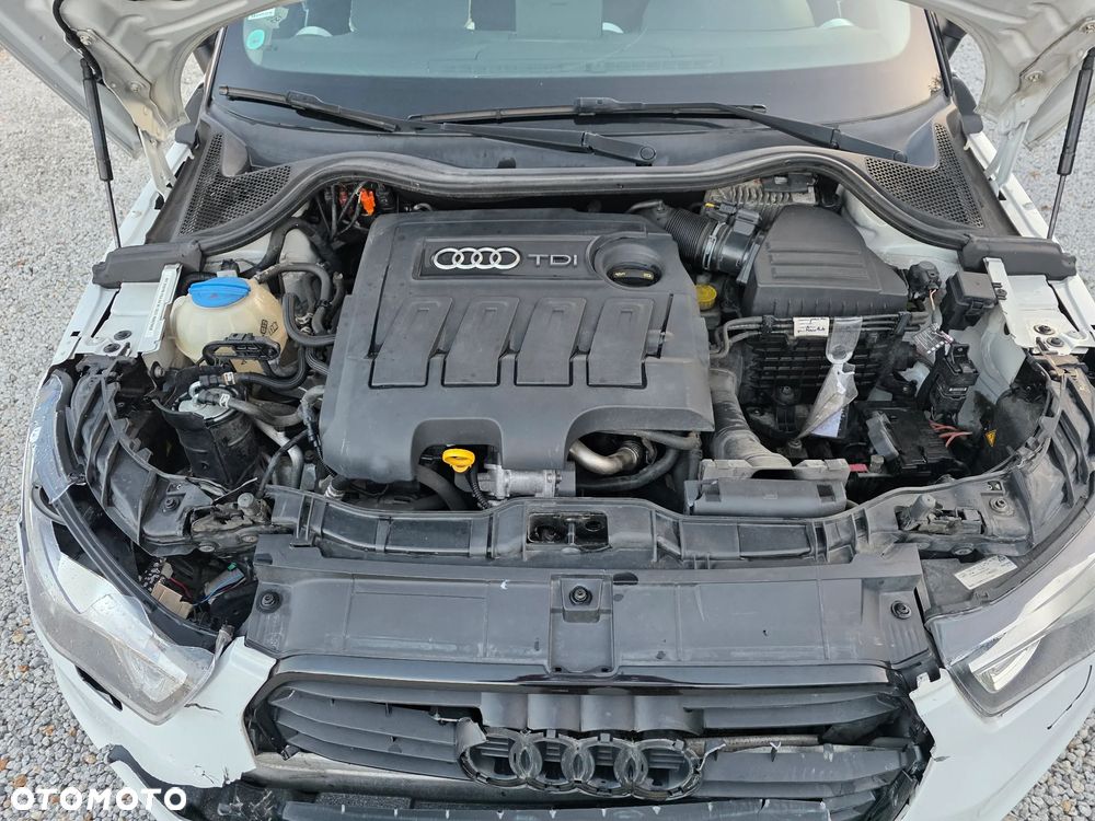 Audi A1 Sportback 1.6 TDI S tronic S line edition - 11