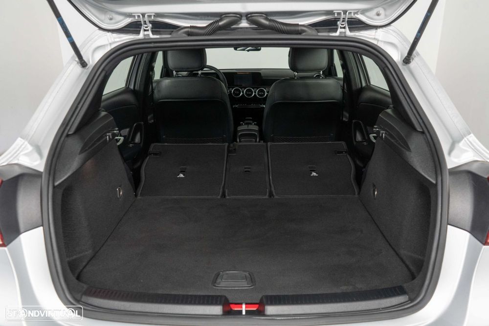 Mercedes-Benz A 250 e Progressive - 16