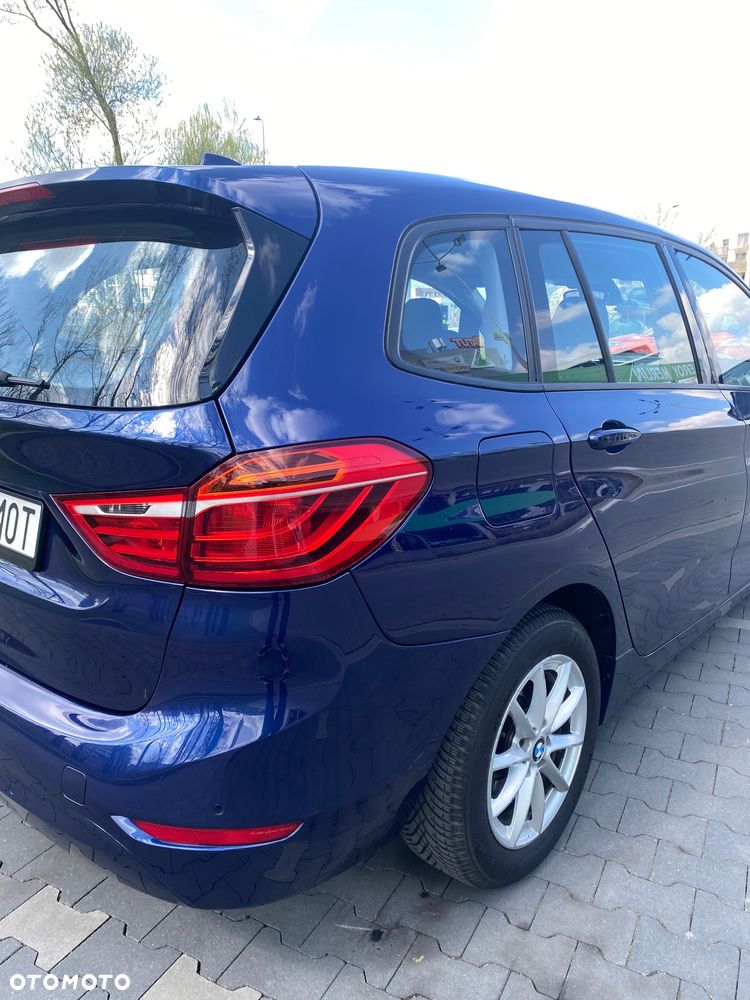 BMW Seria 2 218i - 9