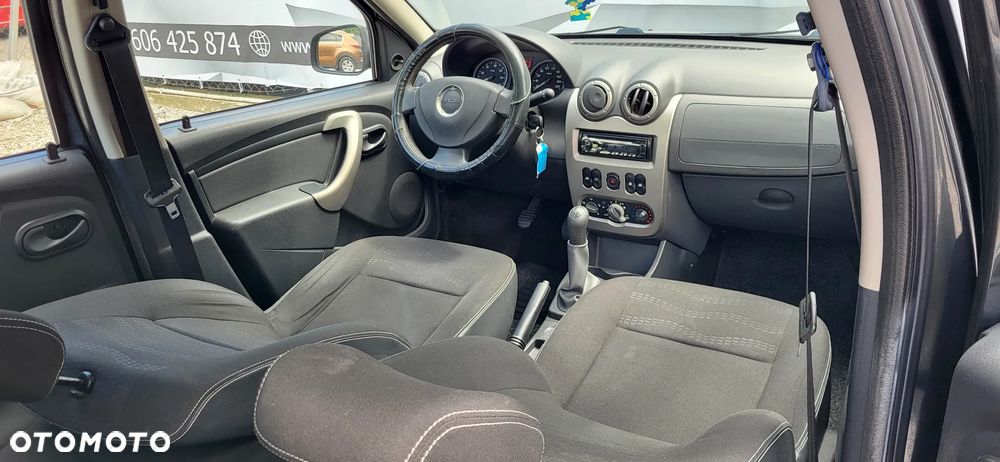 Dacia Sandero Stepway 1.6 - 16