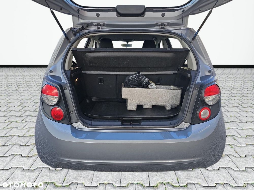 Chevrolet Aveo - 27