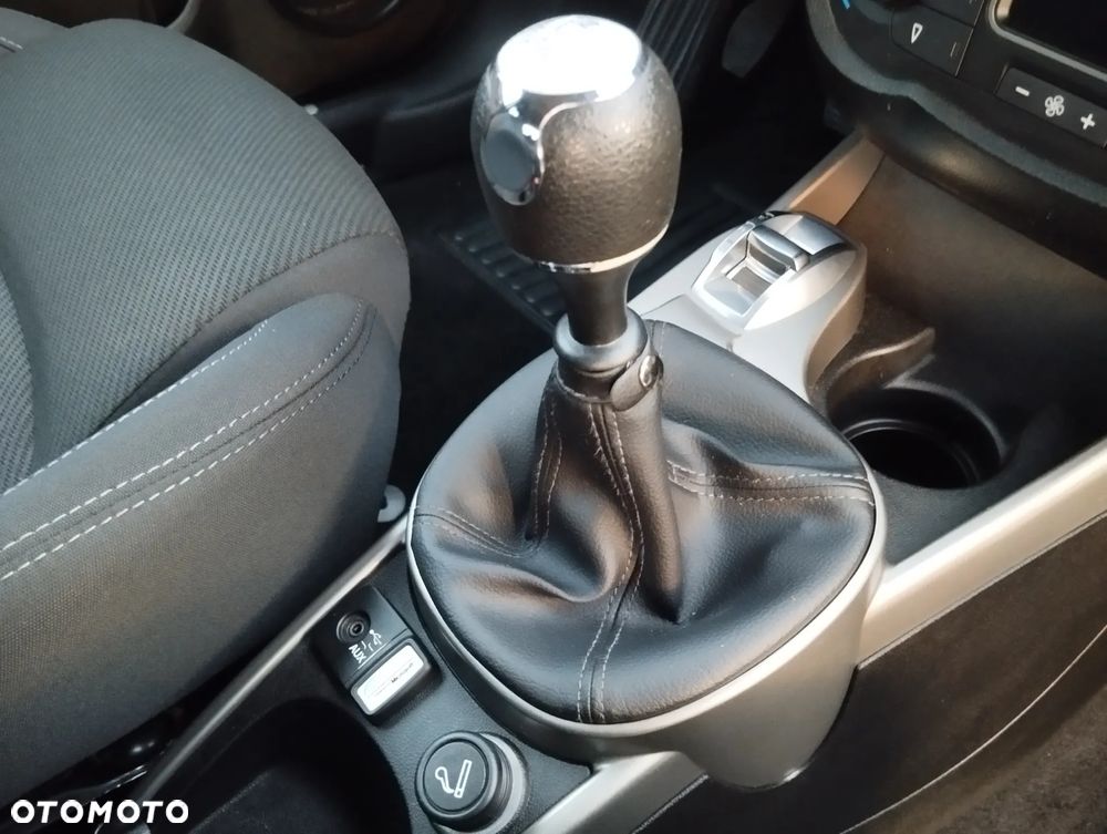 Alfa Romeo Mito - 25