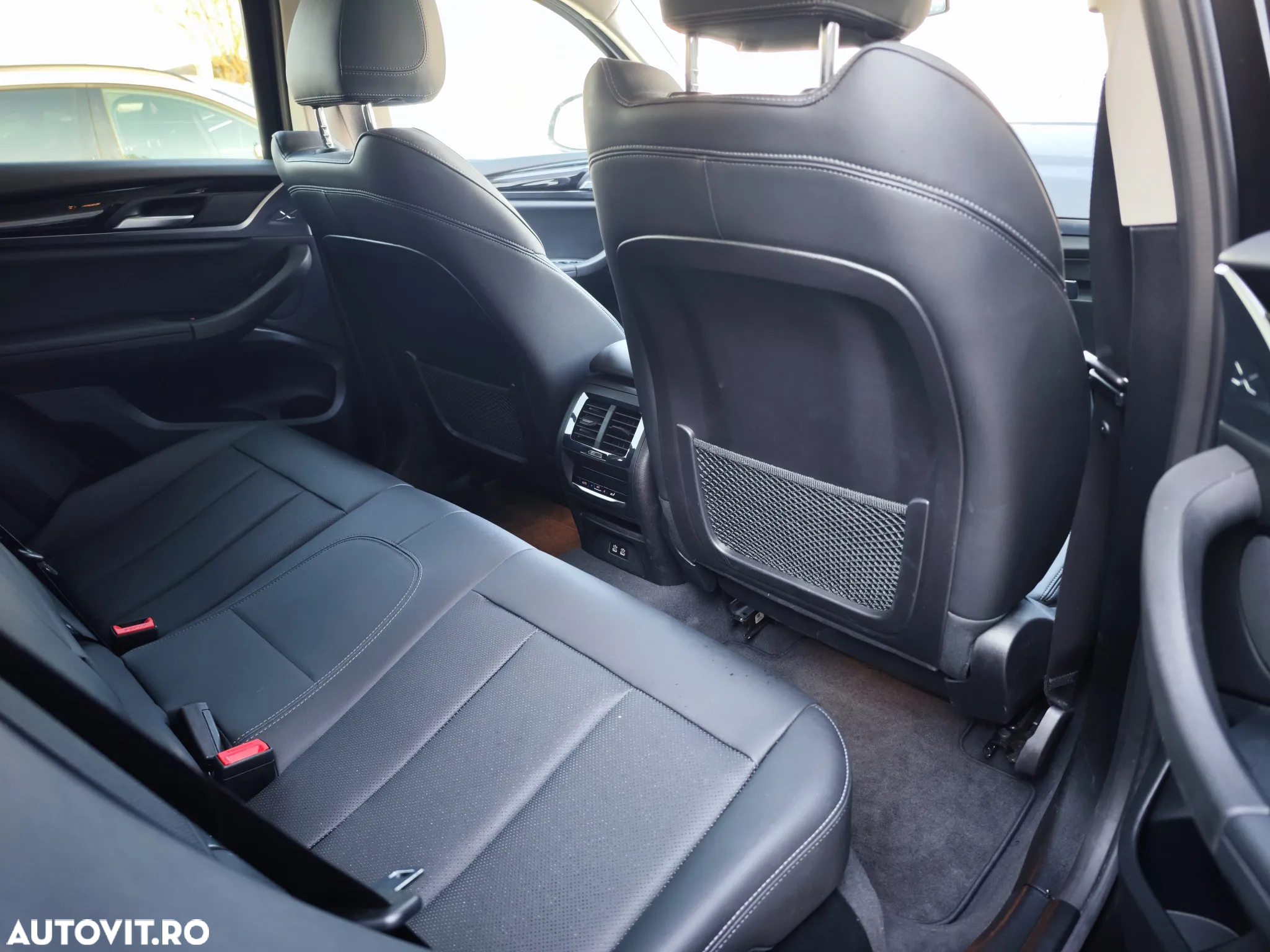 BMW X4 xDrive20d AT MHEV - 27