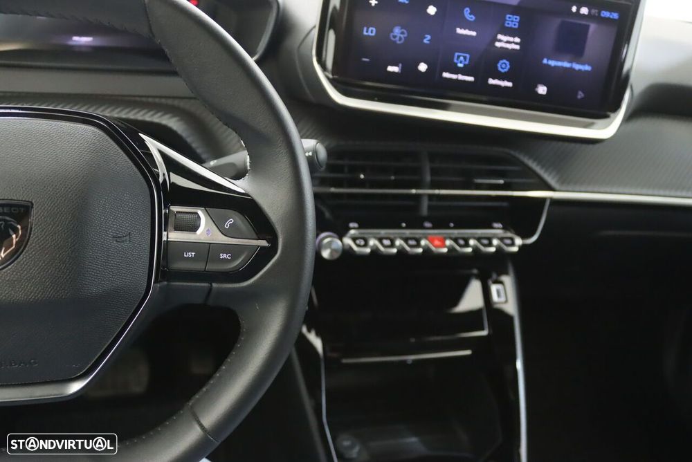 Peugeot e-2008 54 kWh Allure - 11