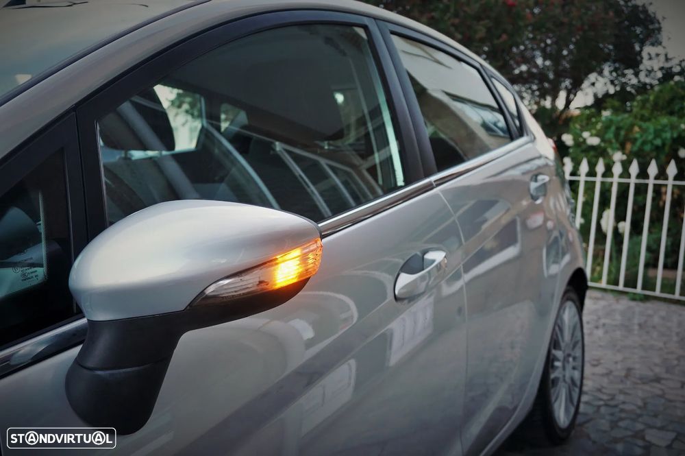 Ford Fiesta 1.5 TDCi Titanium - 35