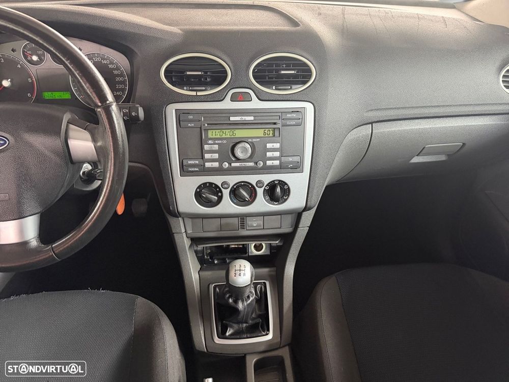 Ford Focus SW 1.6 TDCi Trend - 8