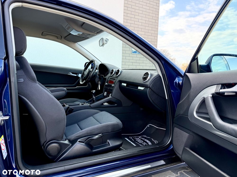 Audi A3 3-drzwiowe 1.4 TFSI S line Sportpaket - 24