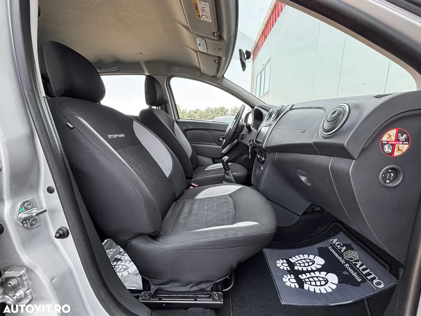 Dacia Sandero - 11