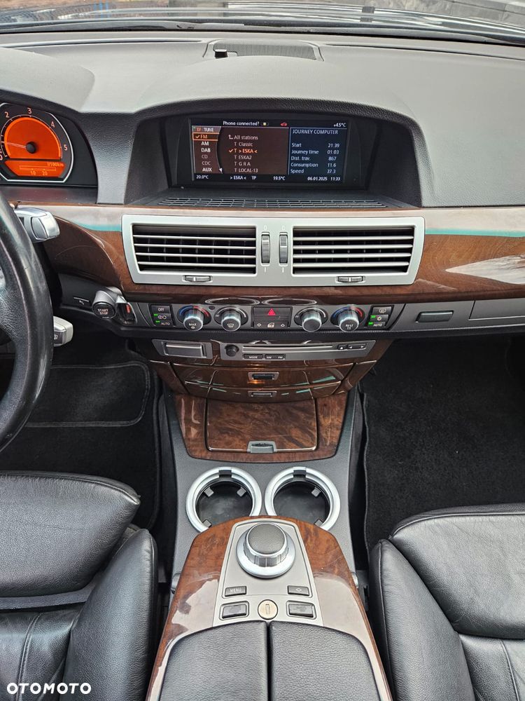 BMW Seria 7 730d - 23