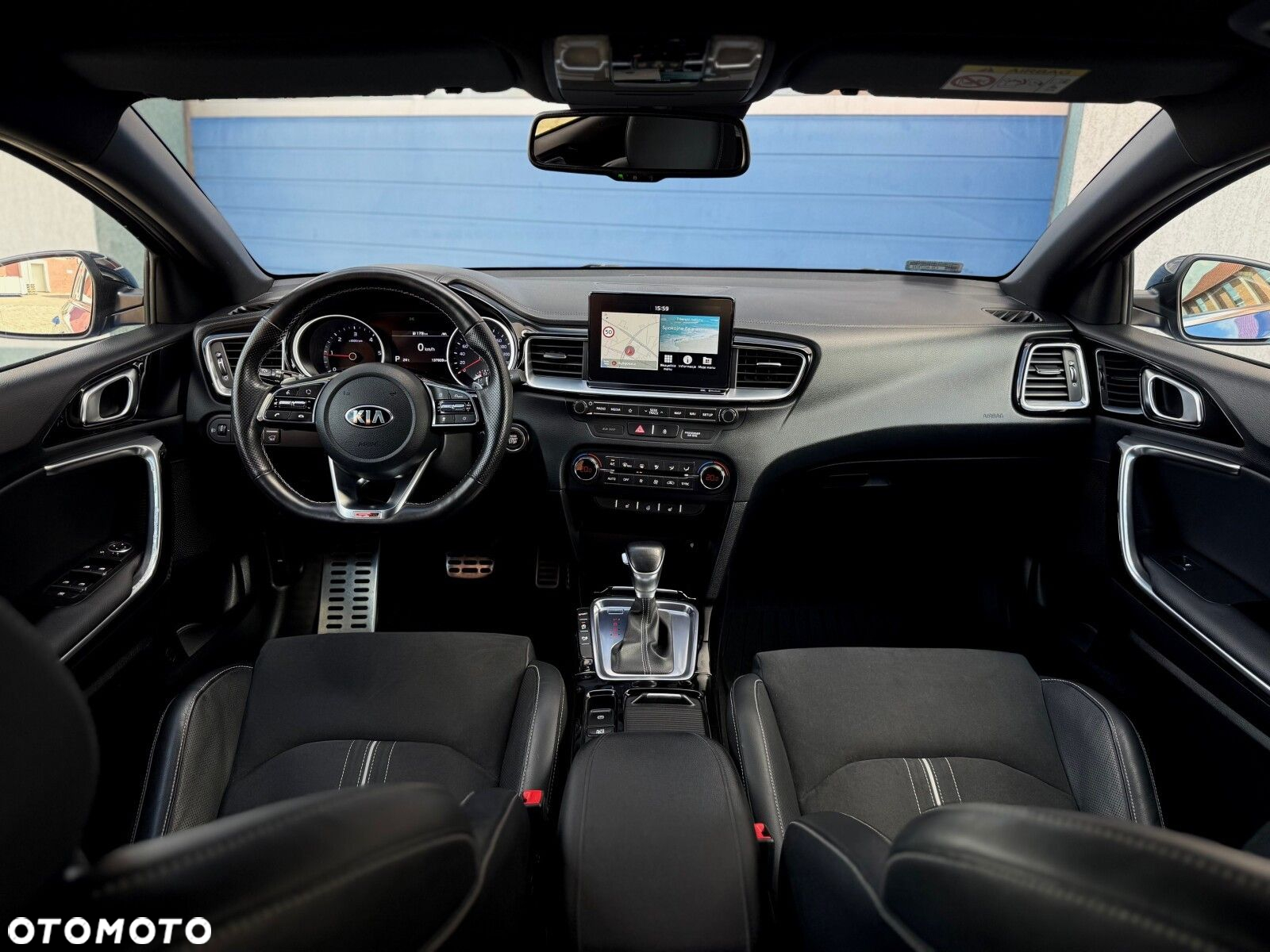 Kia ProCeed - 12