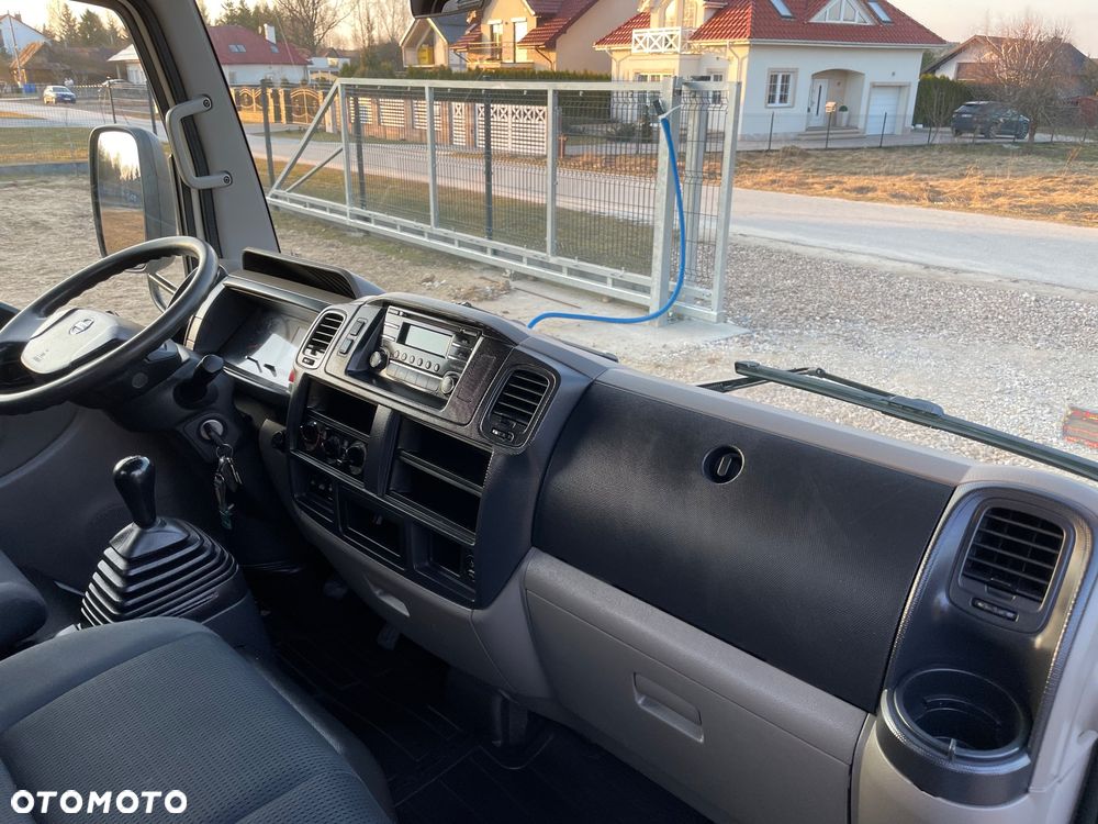 Nissan Cabstar NT400 - 16