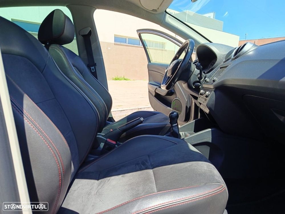 SEAT Ibiza 1.0 TSI FR - 22