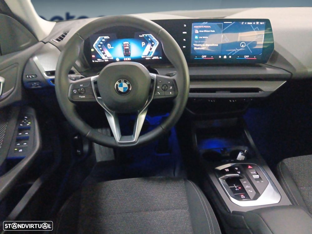 BMW 216 Gran Coupé - 11