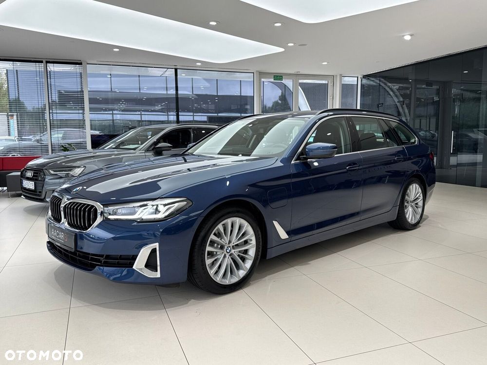 BMW Seria 5 530e Luxury Line - 2
