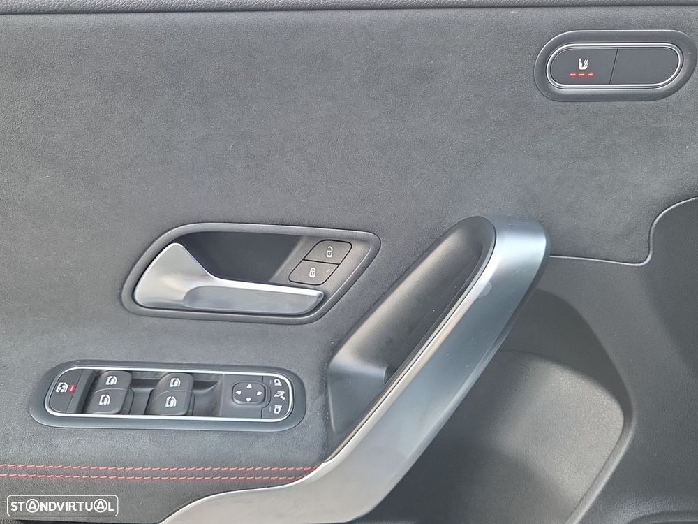 Mercedes-Benz A 180 d 8G-DCT AMG Line - 15