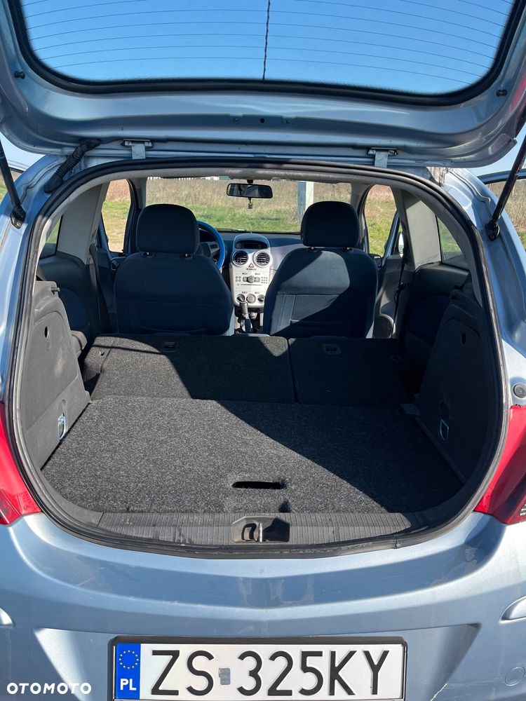 Opel Corsa 1.4 16V Enjoy - 26