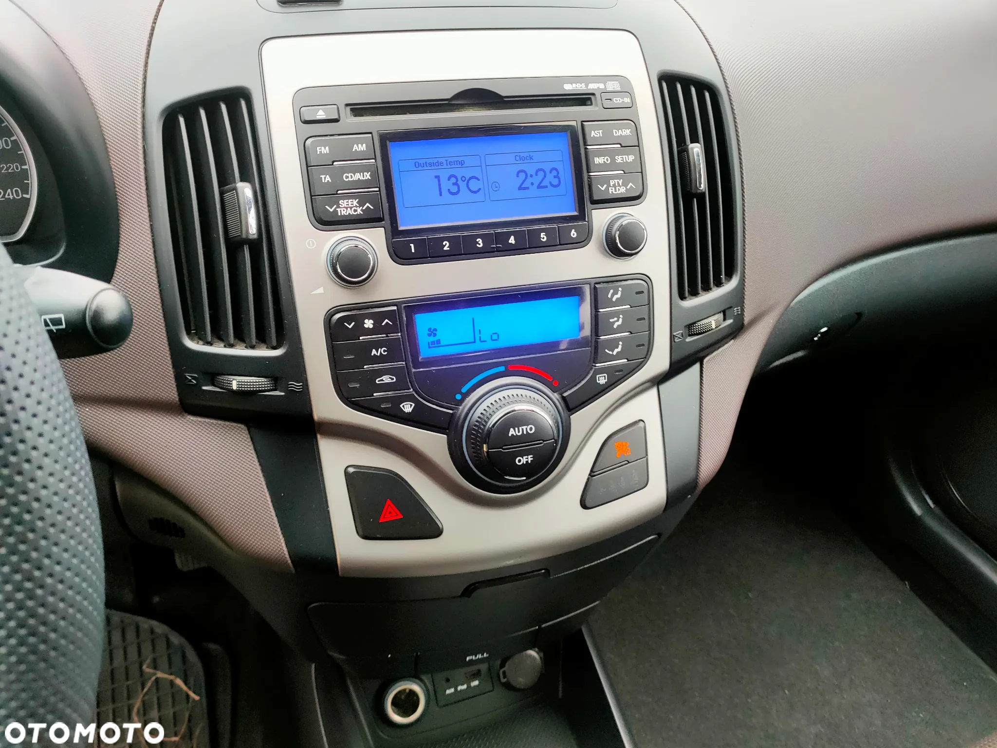 Hyundai i30 1.6 Premium EU5 - 22