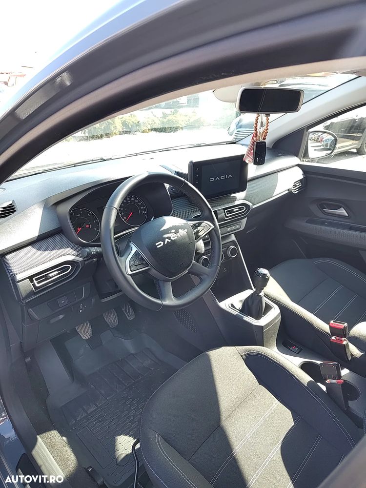 Dacia Logan ECO-G 100 MT6 Prestige+ - 12