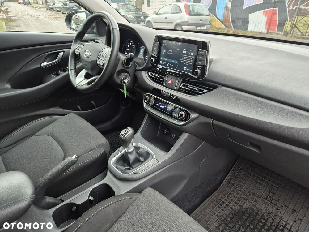 Hyundai i30 1.5 T-GDI 48V Smart - 21