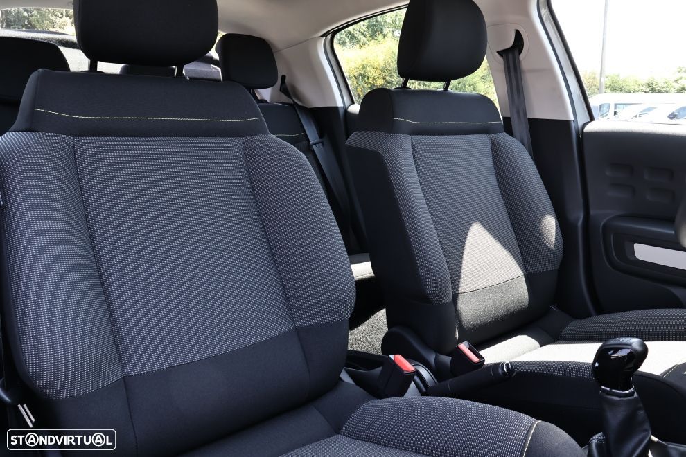 Citroën C3 1.2 PureTech Plus - 12