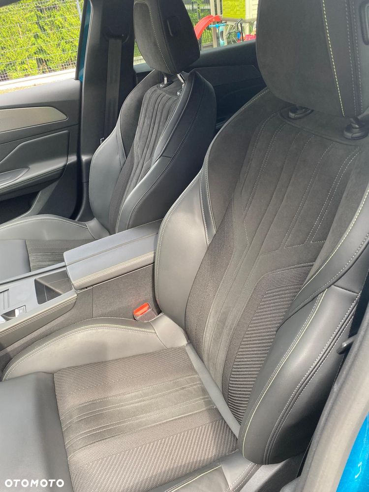 Peugeot 408 225 e-EAT8 GT - 20
