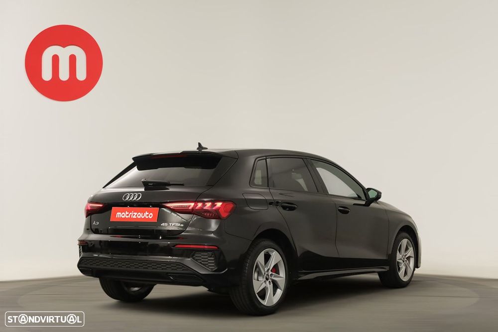 Audi A3 Sportback 45 TFSIe S line - 4
