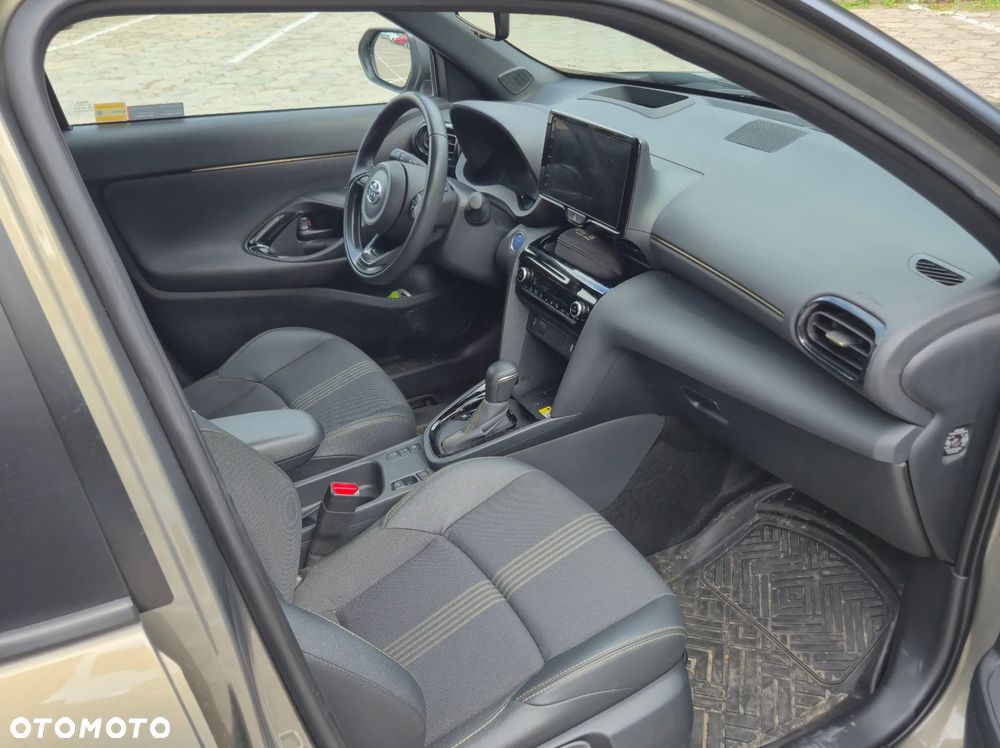 Toyota Yaris Cross - 5
