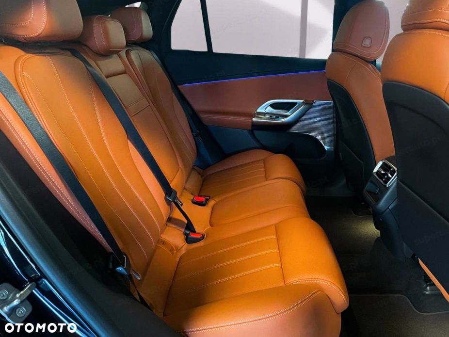 Mercedes-Benz GLC - 10