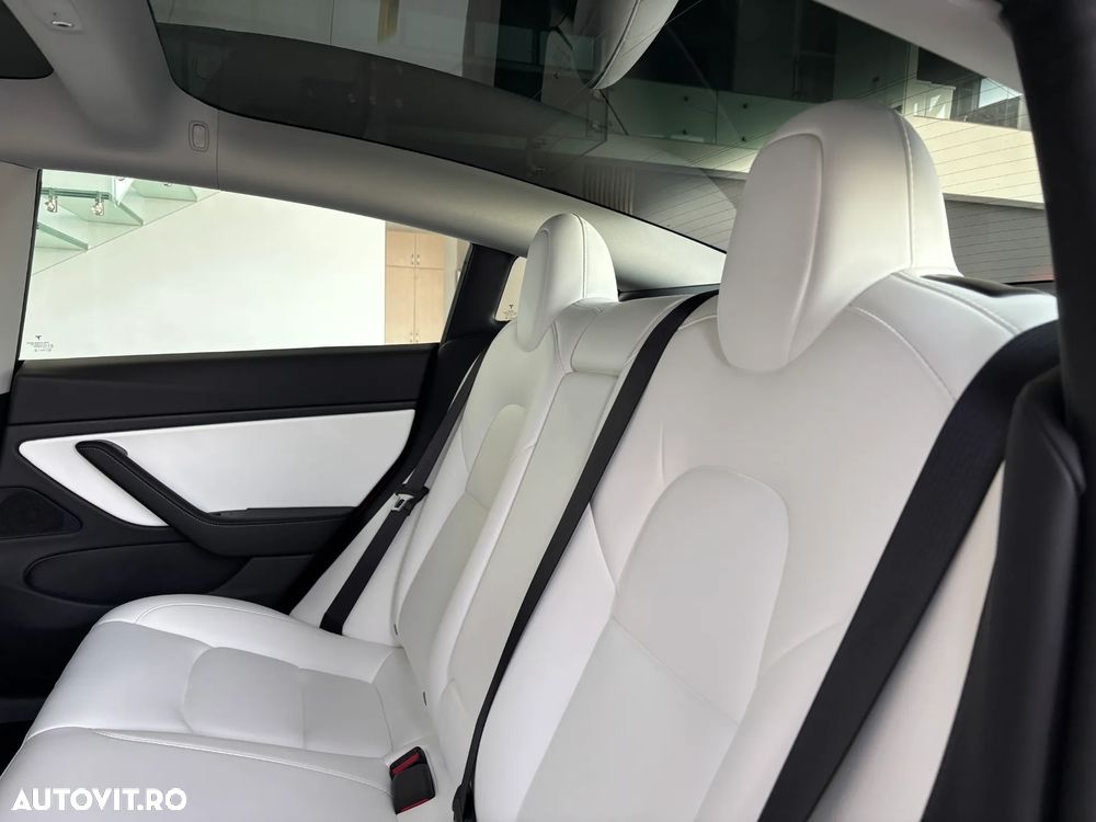 Tesla Model 3 Standard Reichweite Plus Hinterradantrieb - 15
