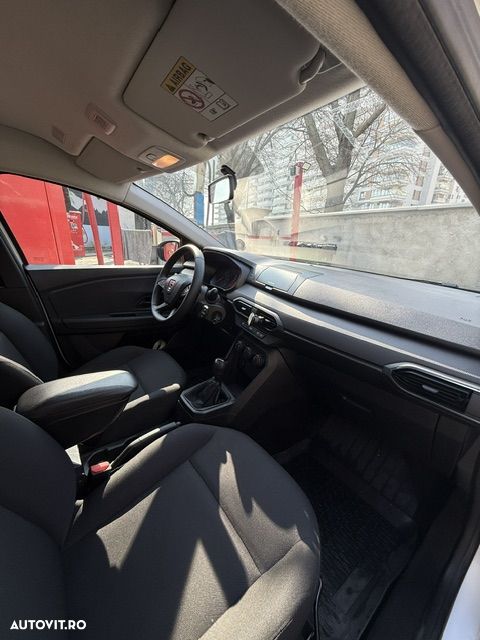 Dacia Logan TCe 90 MT6 Comfort - 7