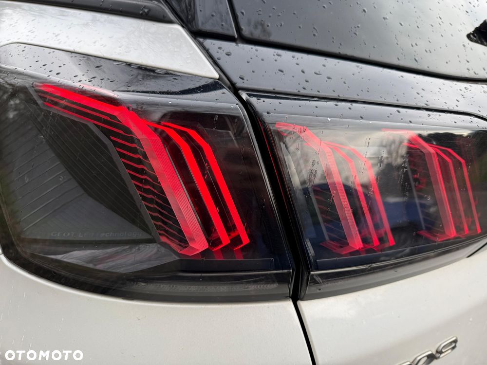 Peugeot 3008 1.5 BlueHDi Allure Pack S&S EAT8 - 16