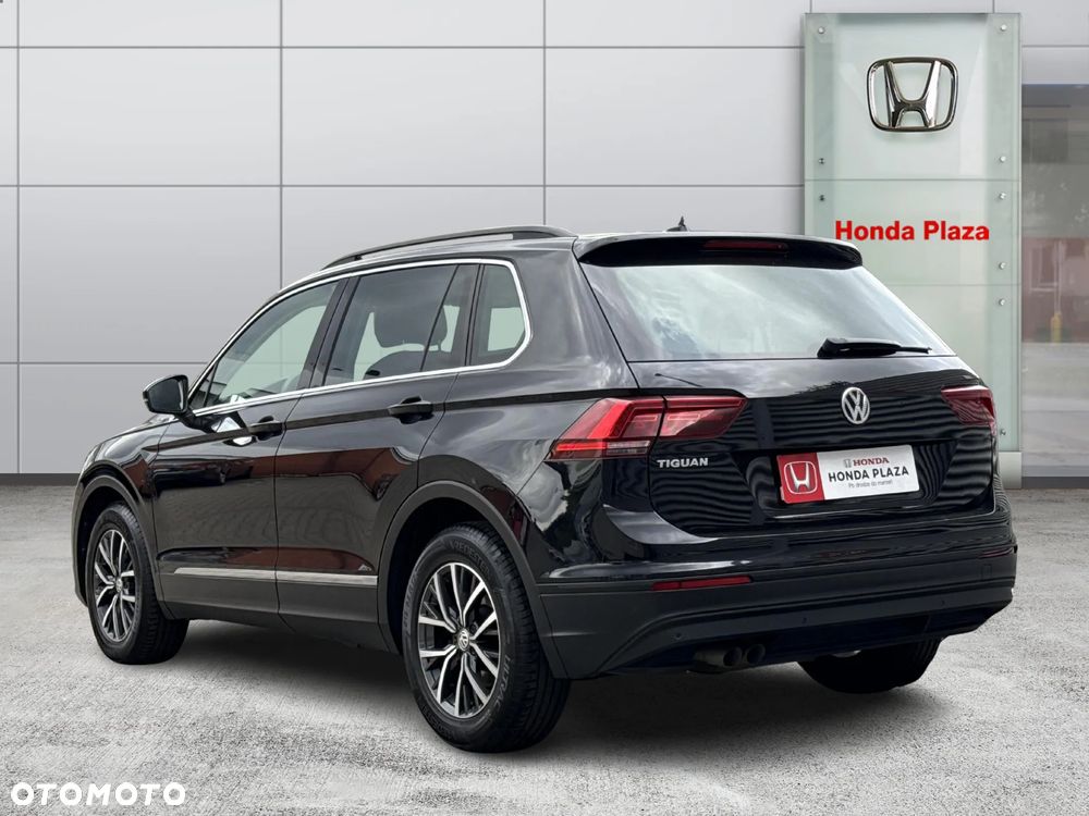 Volkswagen Tiguan - 3