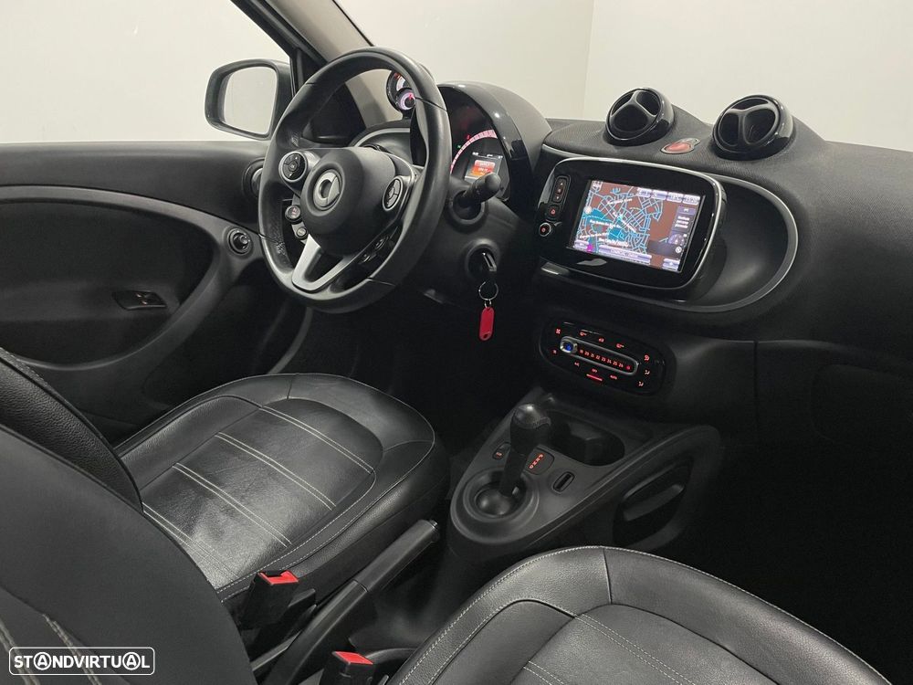 Smart ForFour Electric Drive Prime - 24