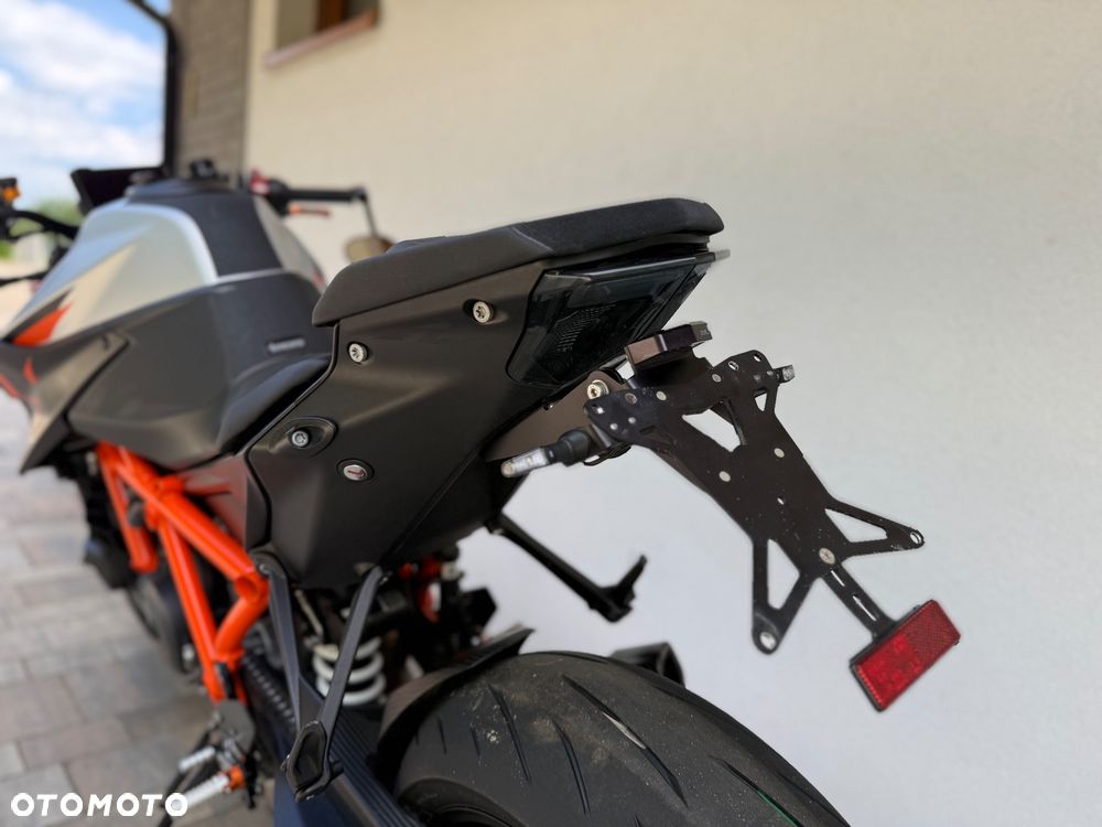KTM Super Duke - 25