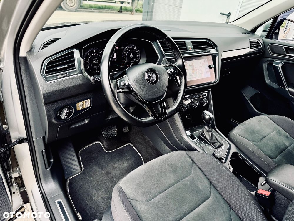 Volkswagen Tiguan 2.0 TDI SCR 4MOTION DSG Highline - 25