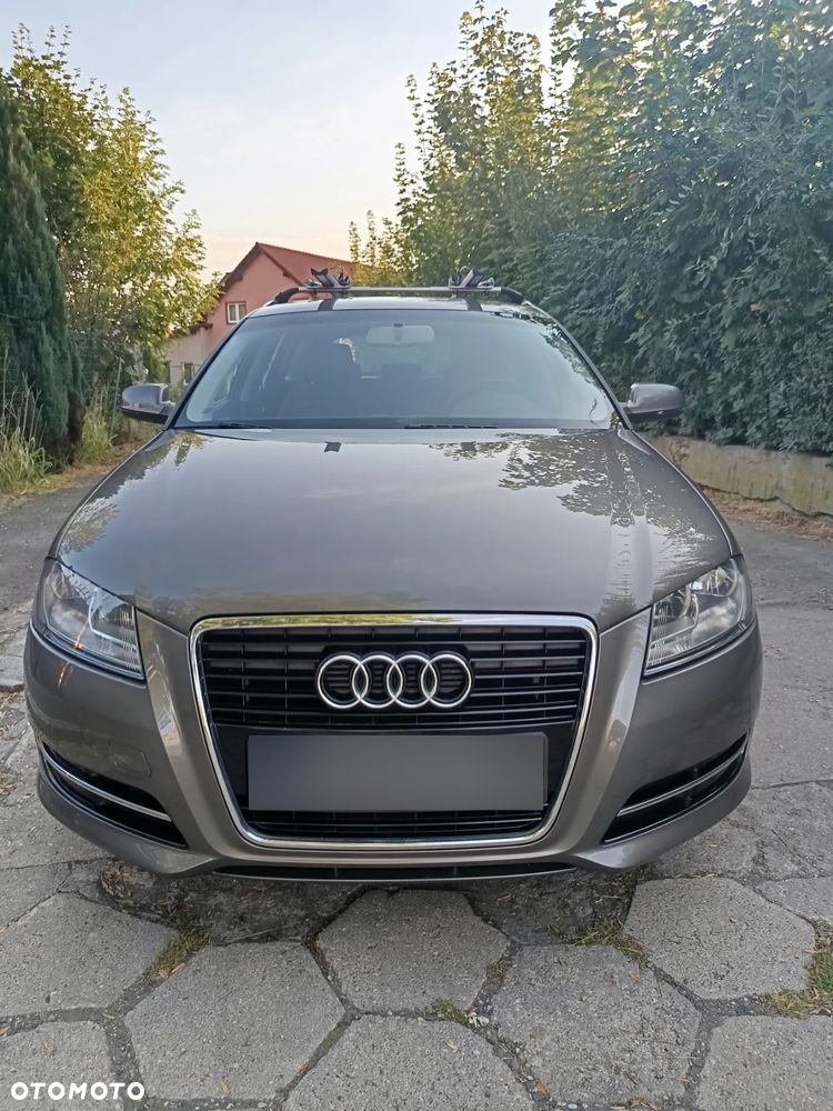 Audi A3 Sportback 1.6 Ambiente - 1