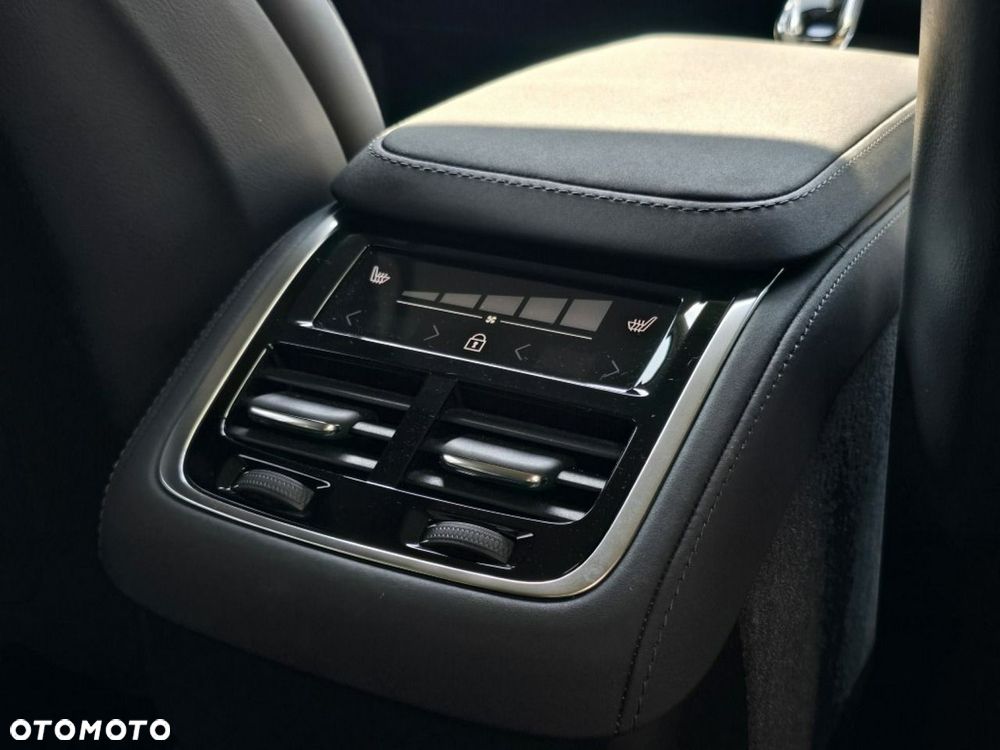 Volvo XC 90 B5 B AWD Plus Bright 7os - 11