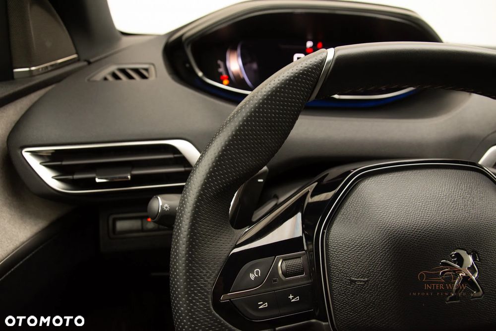 Peugeot 3008 PureTech 180 Stop & Start GPF EAT8 GT Pack - 31
