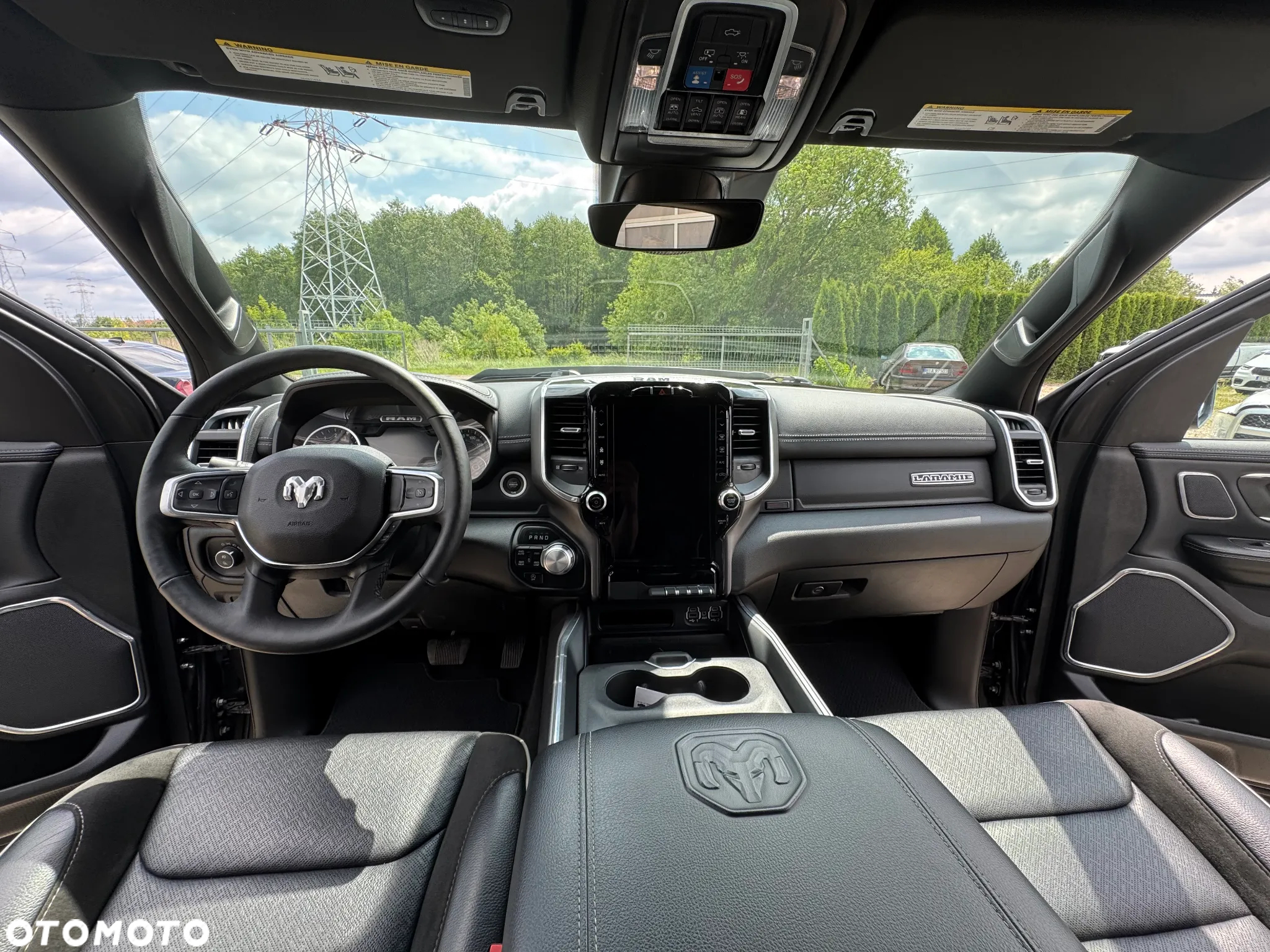 RAM 1500 Crew Cab Laramie - 23