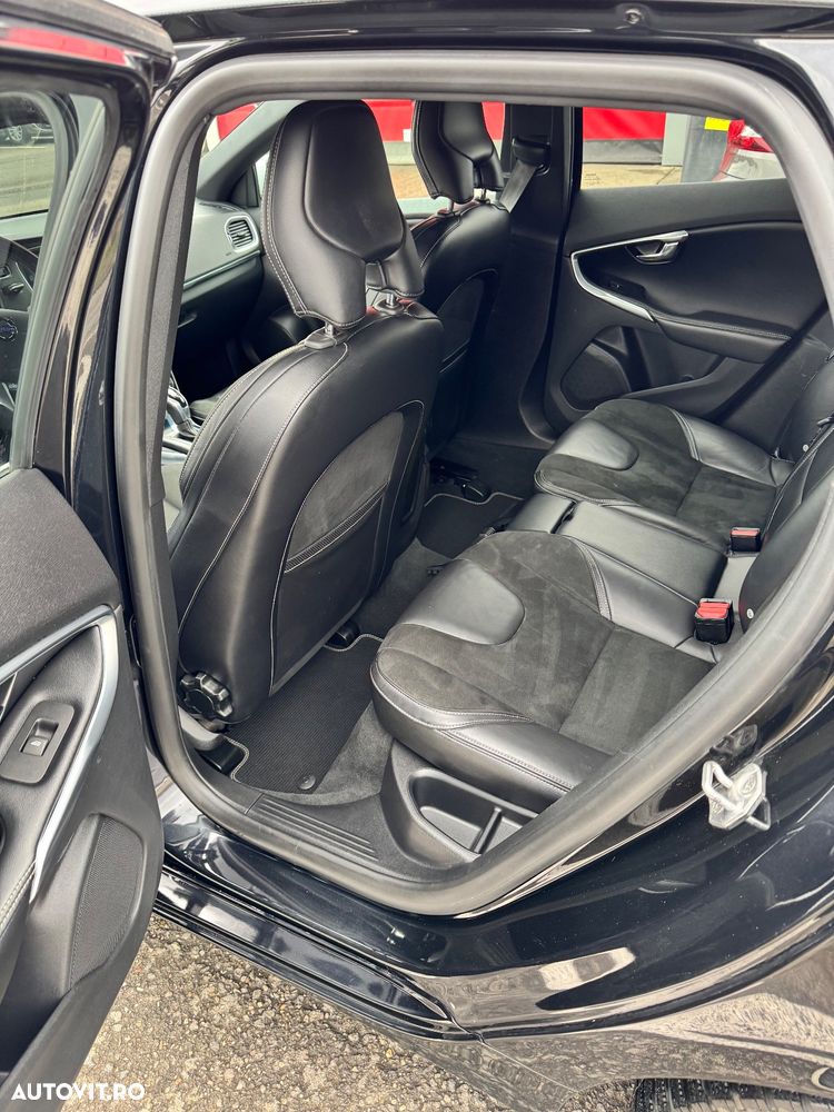 Volvo V40 D4 VEA Aut. R-Design - 5