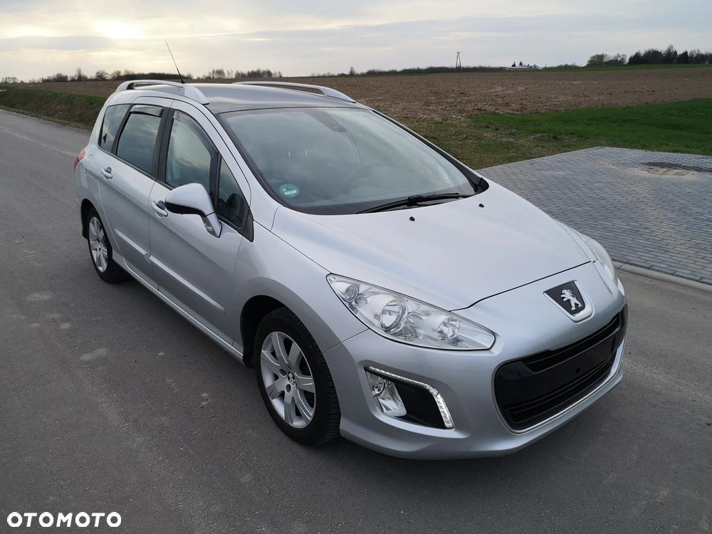 Peugeot 308 120 VTi Platinum - 2