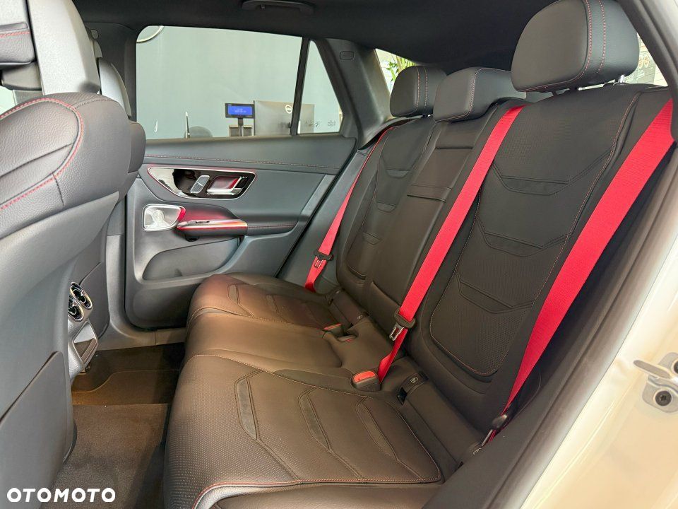 Mercedes-Benz GLC - 6