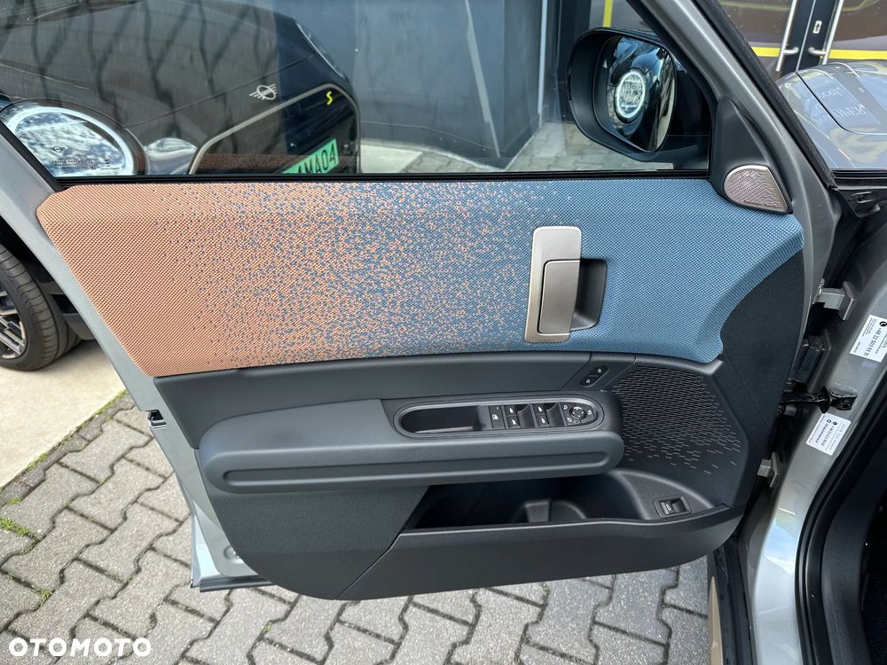 MINI Countryman C mHEV Linia Favoured - 11