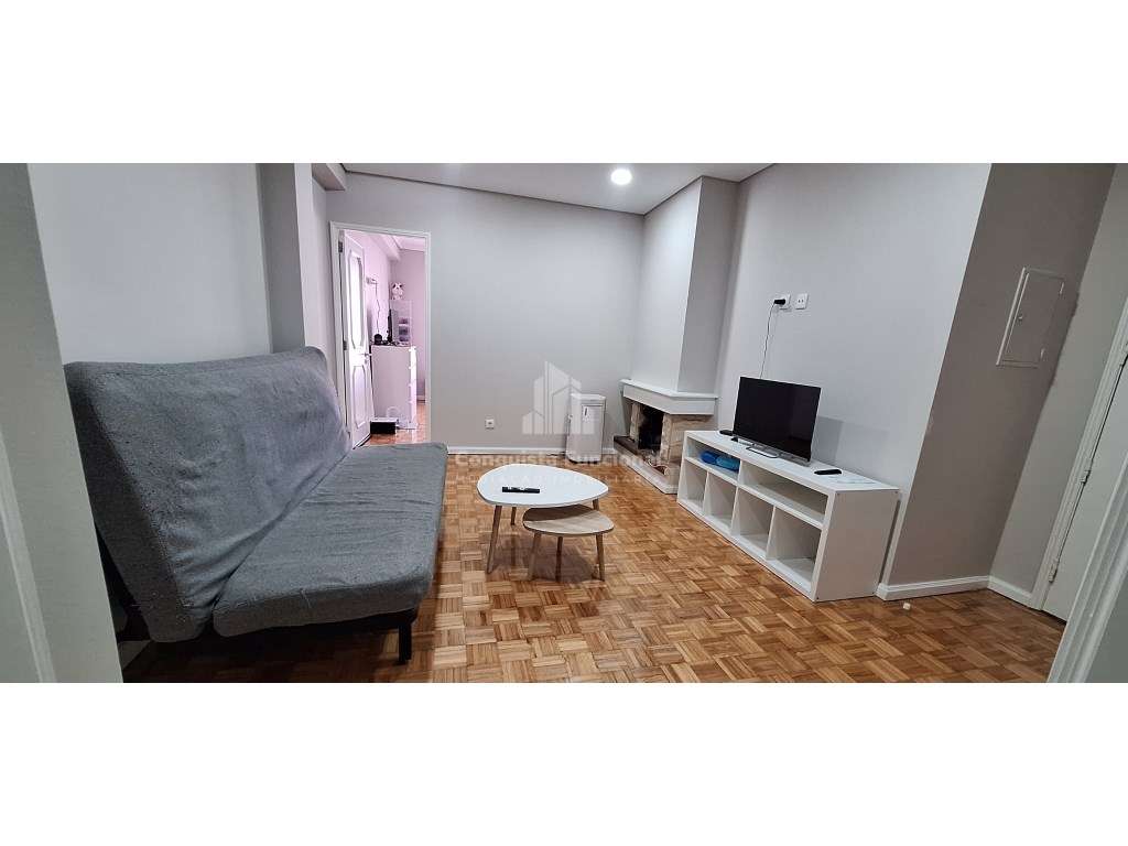 Quarto para Arrendamento | Centro de Santa Maria da Feira - Grande imagem: 2/13