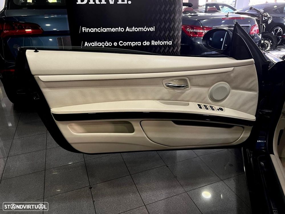BMW 330 Cd Cabrio - 23