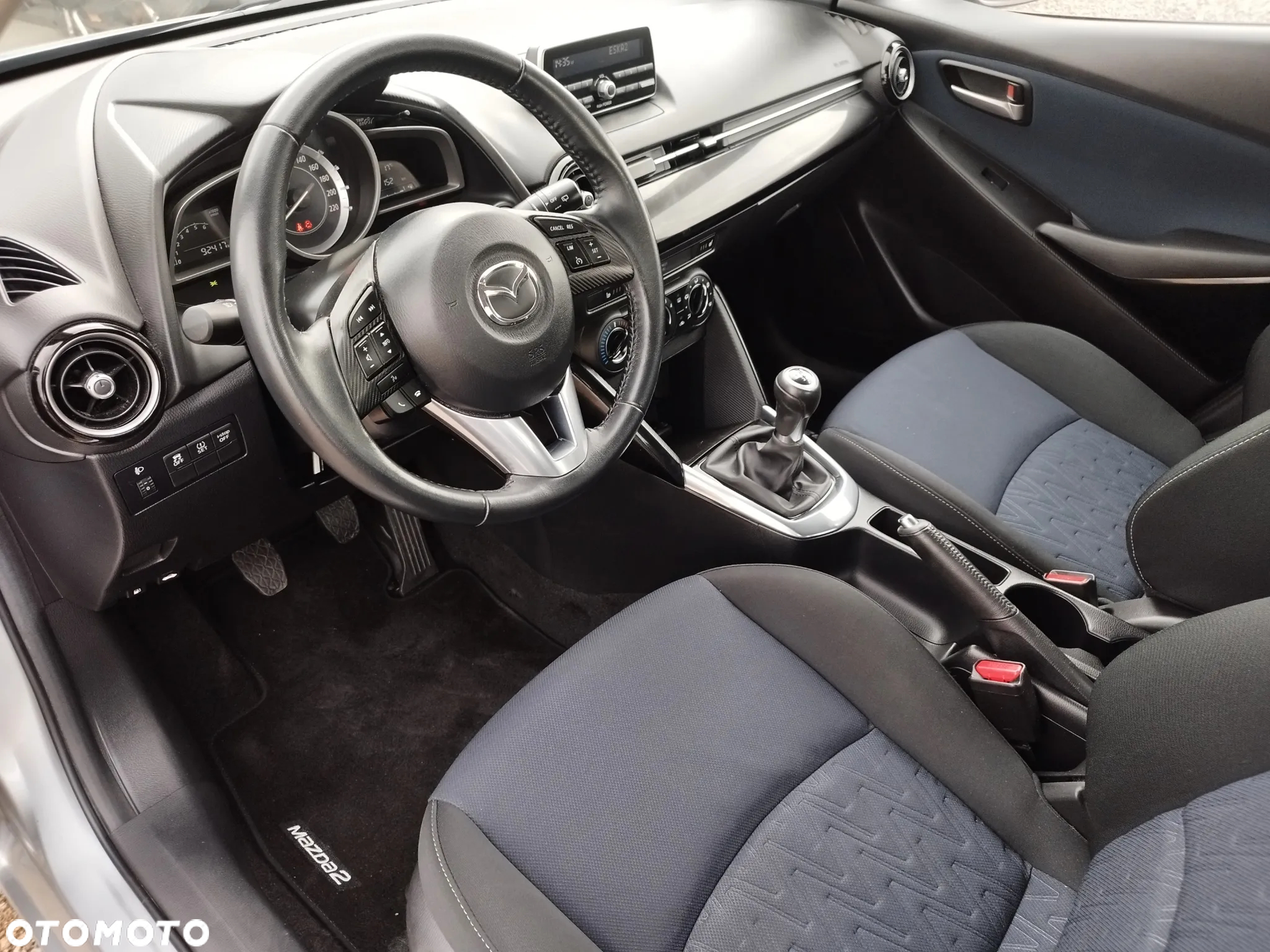 Mazda 2 SKYACTIV-G 75 Center-Line - 11