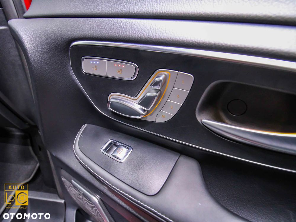 Mercedes-Benz Klasa V 300 d lang 4Matic 9G-TRONIC Exclusive Edition - 32